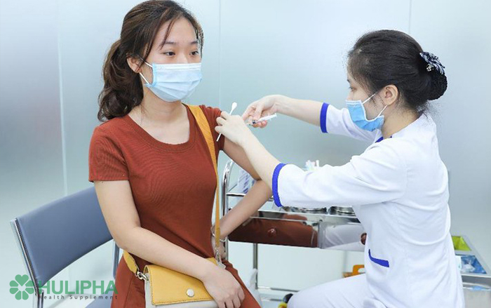 Tiêm Chủng Vắc Xin Novavax COVID Cùng Vắc Xin Cúm Vẫn Đảm Bảo an Toàn Và Hiệu Quả