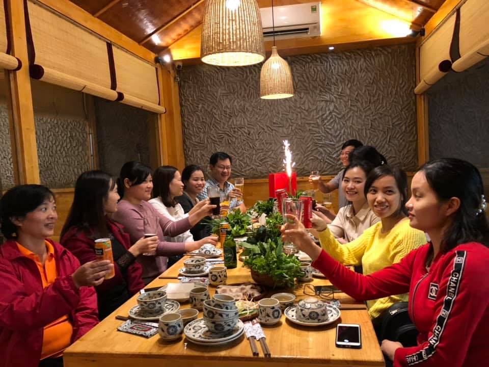 Chúc Mừng Chị Em Nhân Sinh Nhân Ngày 8/3